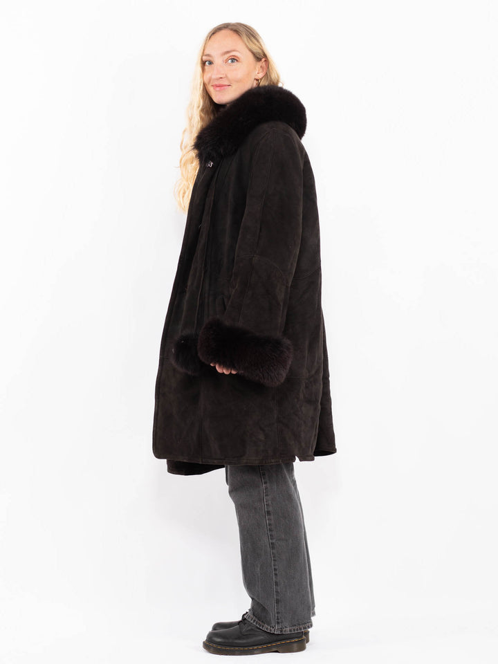 Vintage 90's Women Sheepskin Coat in BrownA0596