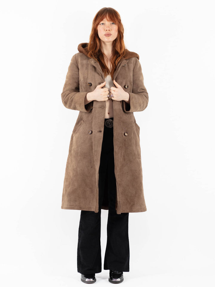 Vintage 90's Women Sheepskin Coat in BeigeV9750