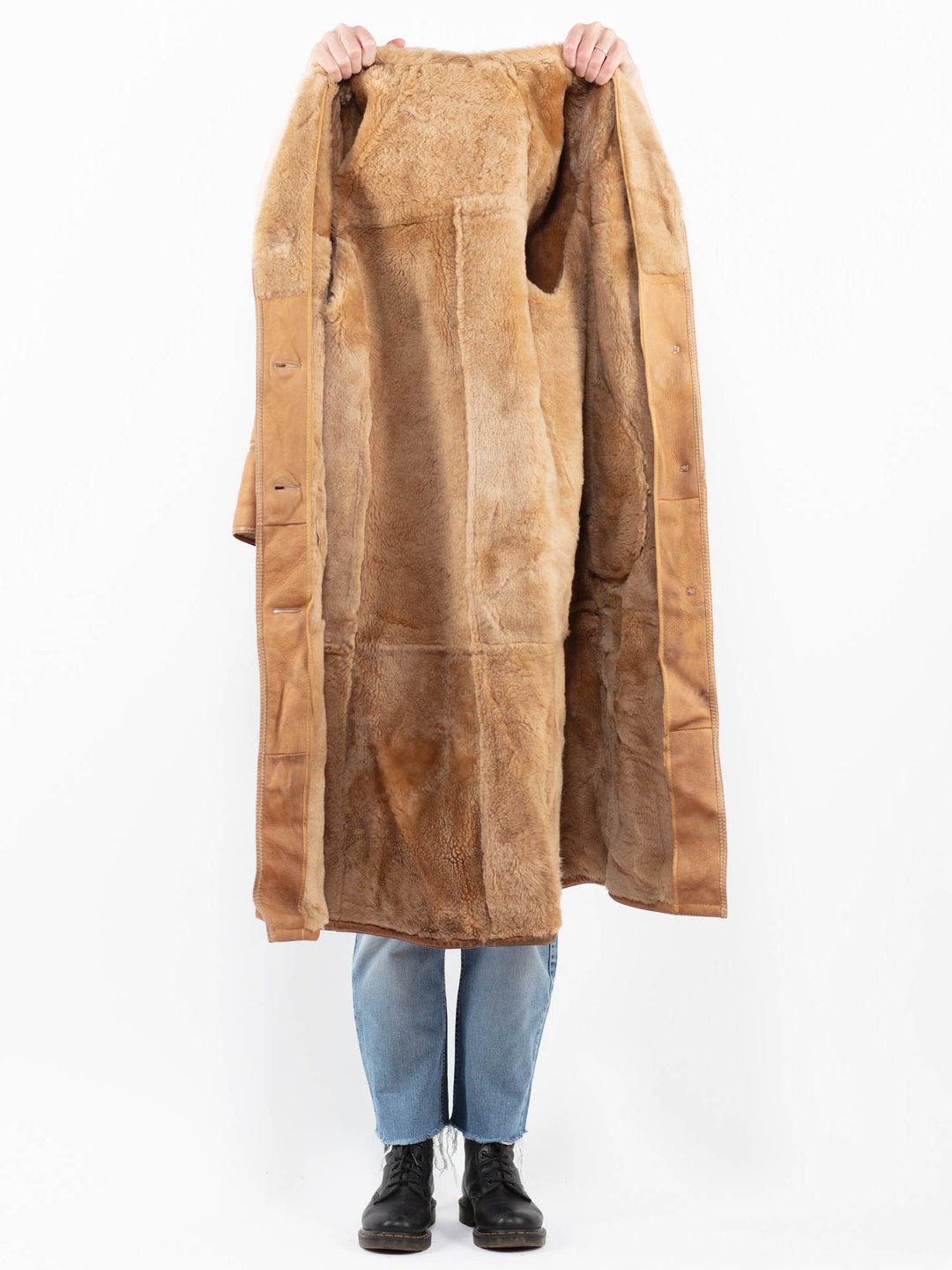 Vintage 90's Women Sheepskin Coat in BrownA0250