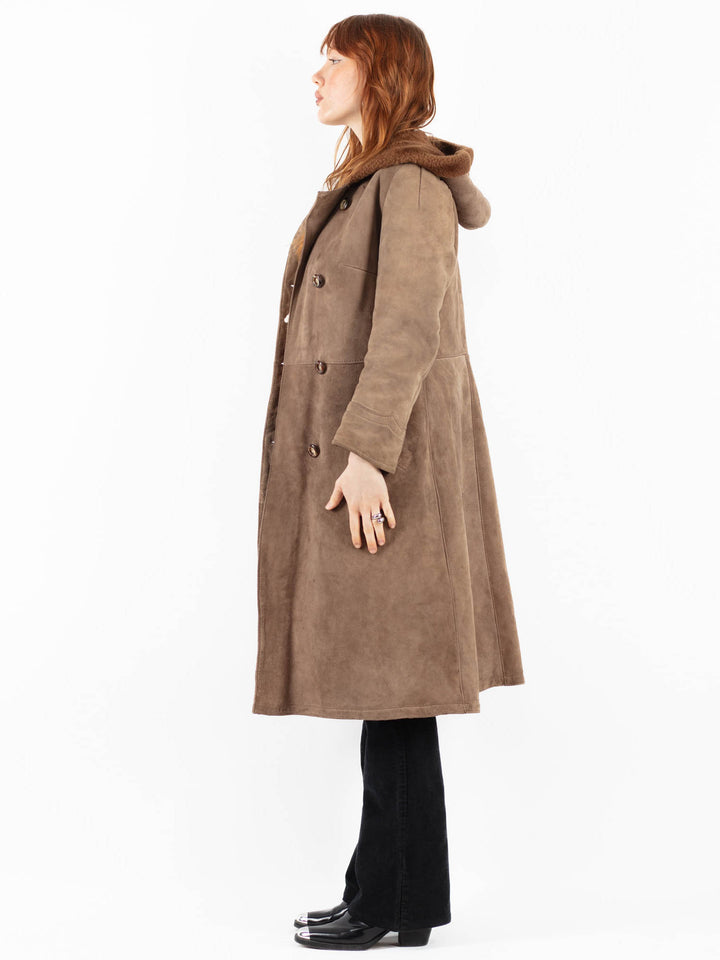 Vintage 90's Women Sheepskin Coat in BeigeV9750