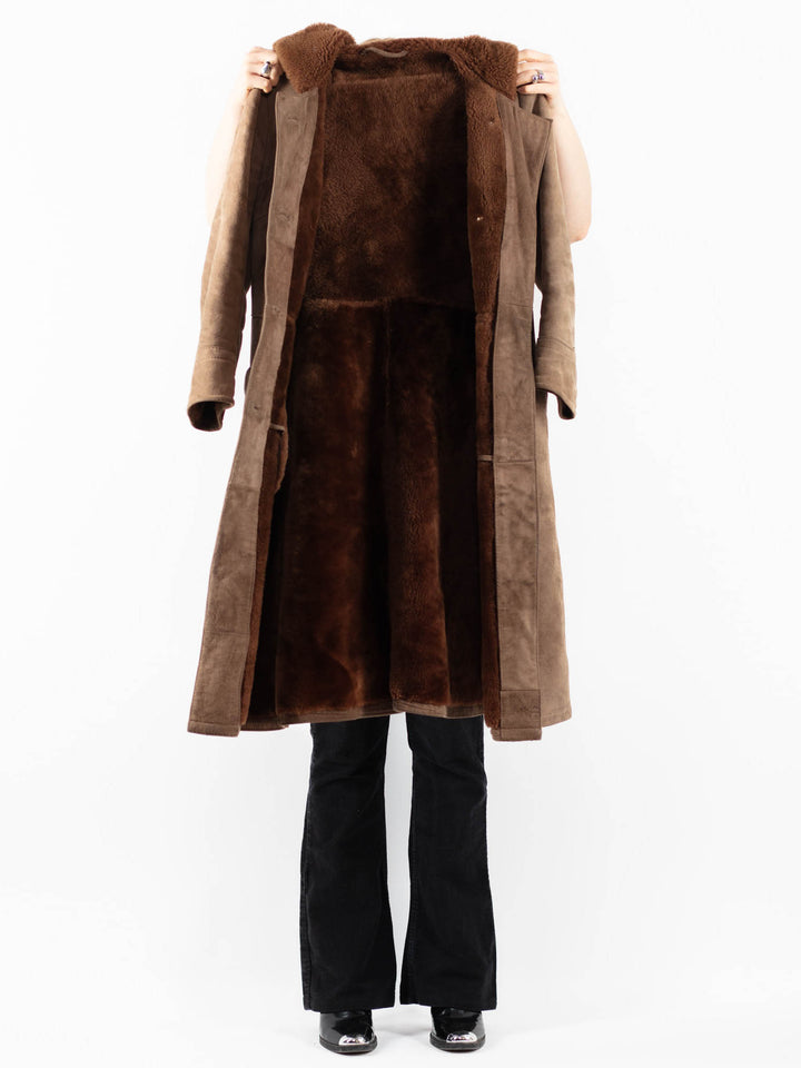Vintage 90's Women Sheepskin Coat in BeigeV9750
