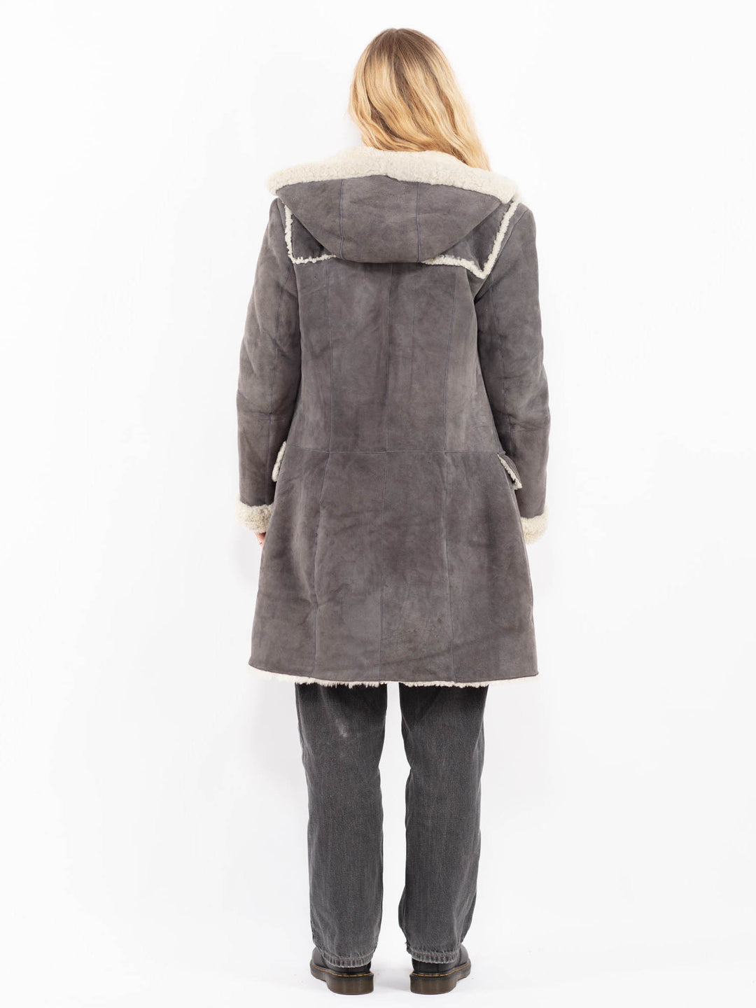 Vintage 90's Women Sheepskin Coat in GrayA0597