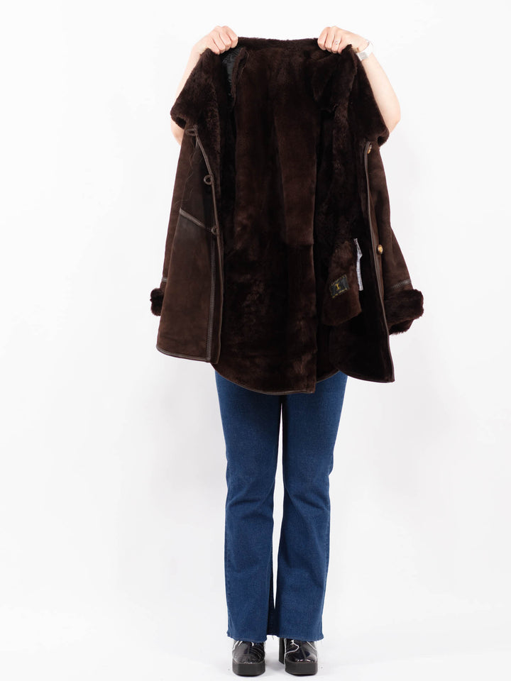 Vintage 90's Women Sheepskin Coat in BrownA0354