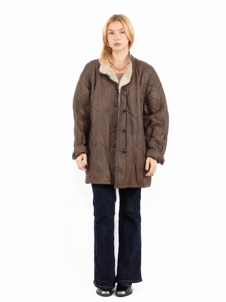 Vintage 90's Women Sheepskin Coat in Brown