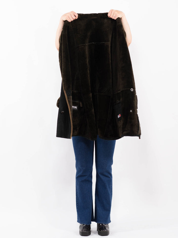 Vintage 90's Women Sheepskin Coat in BlackA0360