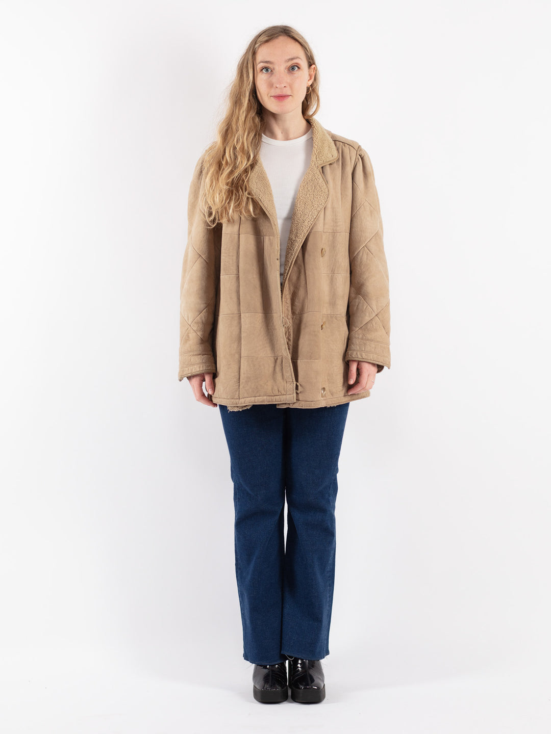 Vintage 90's Women Sheepskin Coat in Beige