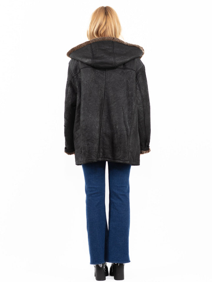 Vintage 90's Women Sheepskin Coat in BlackA0051