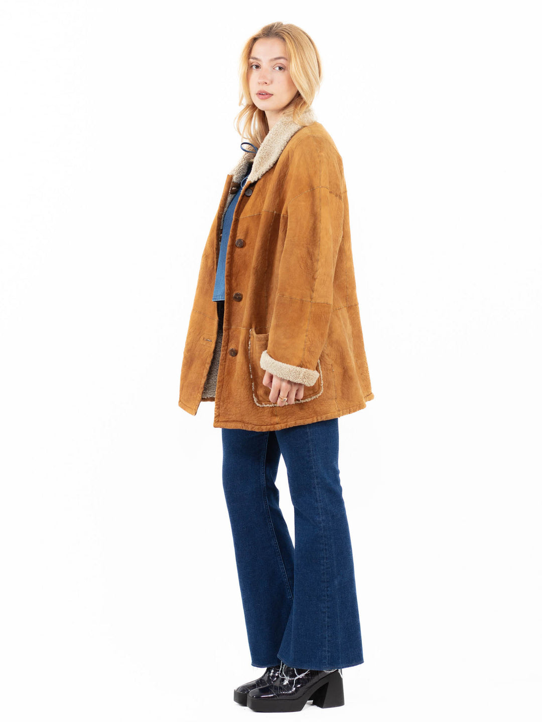 Vintage 90's Women Sheepskin Coat in BrownA0052