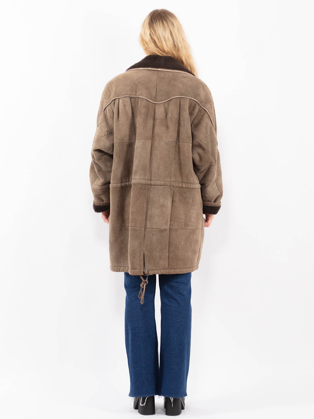 Vintage 90's Women Sheepskin Coat in BeigeA0363