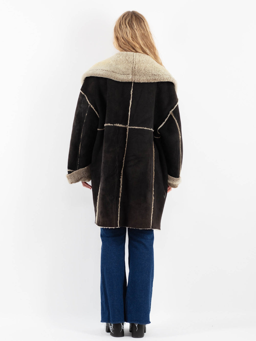 Vintage 90's Women Sheepskin Coat in BlackV9862