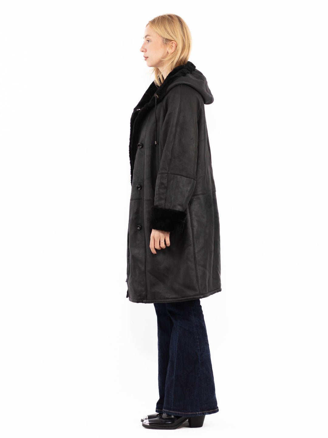 Vintage 90's Women Hooded Sheepskin Coat in Black