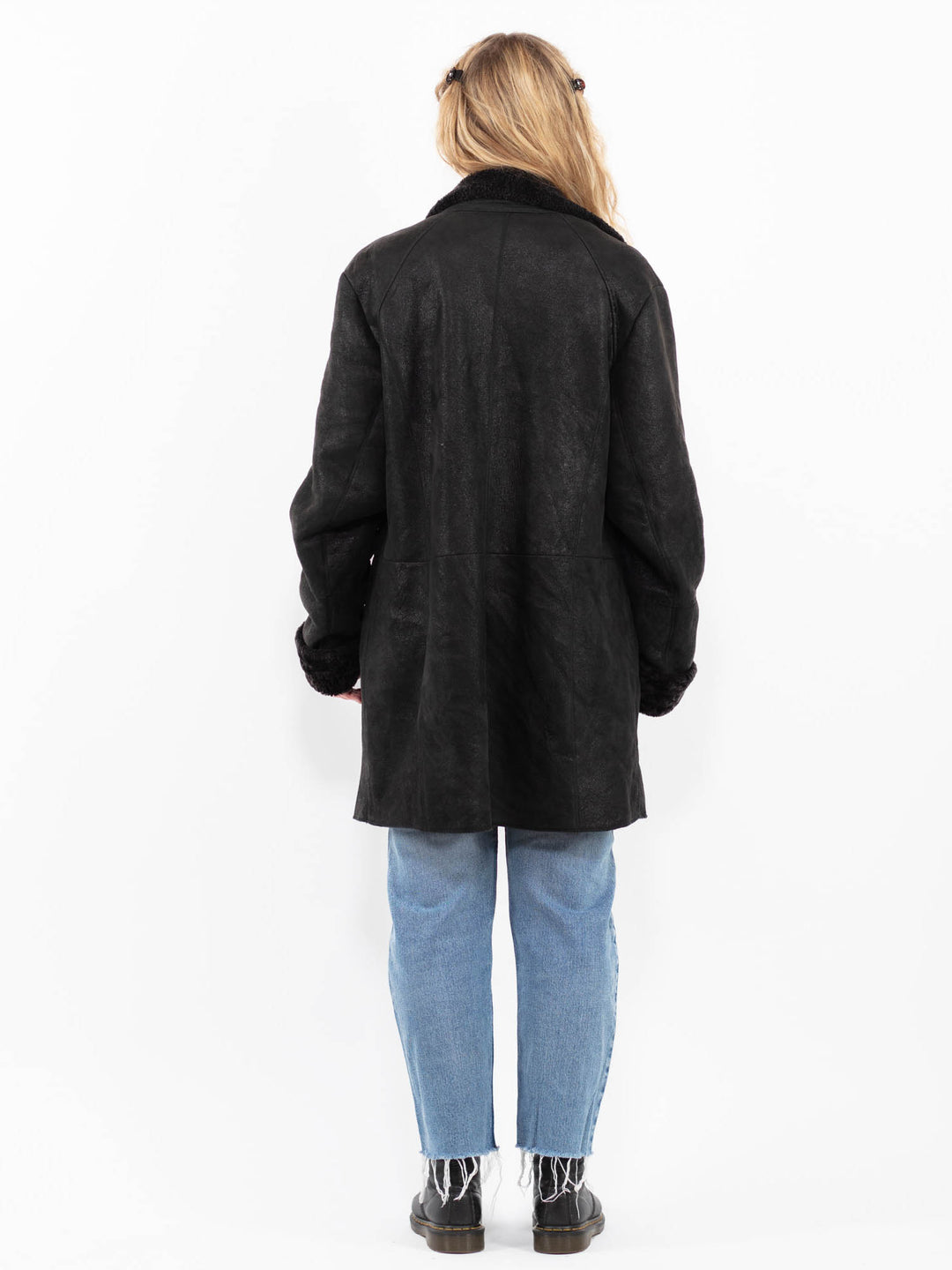 Vintage 90's Women Sheepskin in BlackA0264