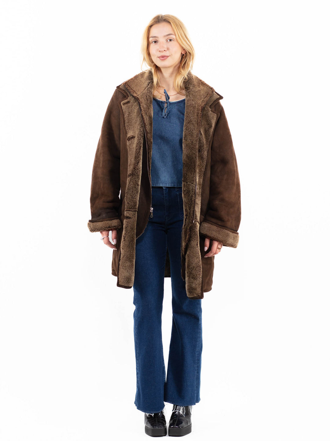 Vintage 90's Women Sheepskin Coat in BrownA0058