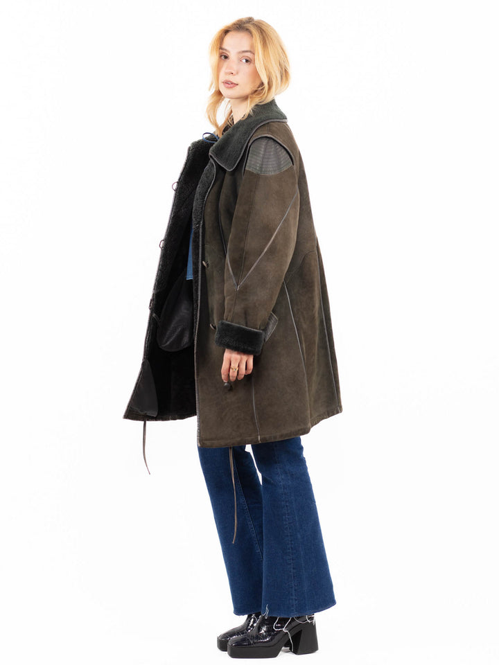 Vintage 90's Women Sheepskin Coat in GreenA0061