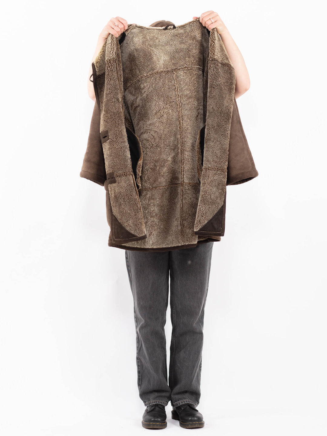 Vintage 90's Women Sheepskin Coat in BrownA0618