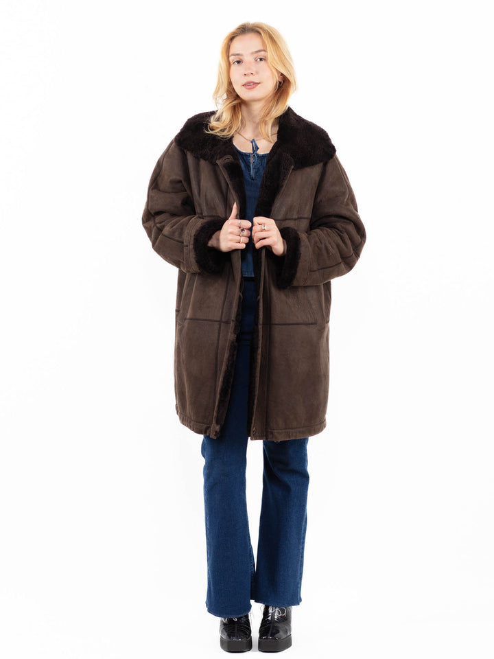 Vintage 90's Women Sheepskin Coat in BrownA0064