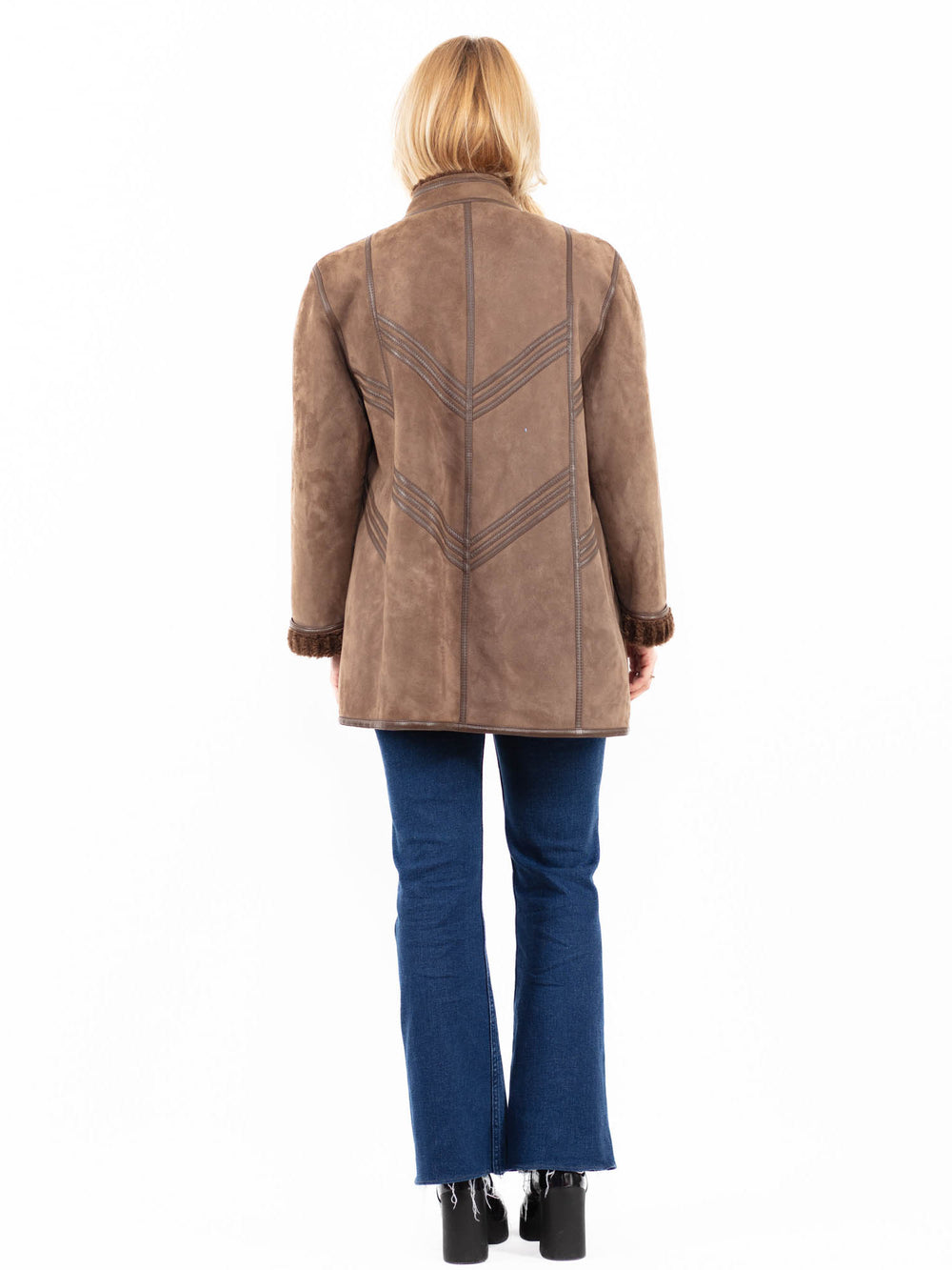 Vintage 90's Women Sheepskin Coat in BrownA0067