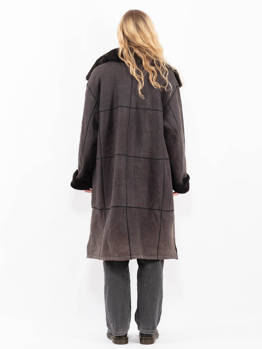 Vintage 90's Women Sheepskin Coat in BrownA0622