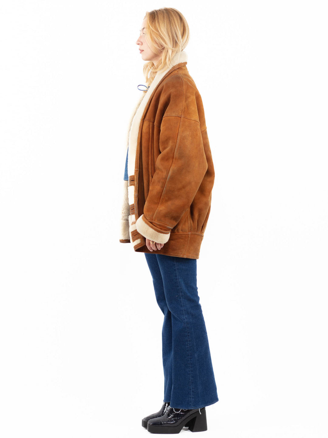 Vintage 90's Women Sheepskin Coat in BrownA0068