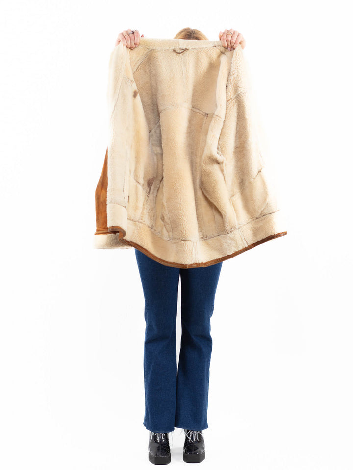 Vintage 90's Women Sheepskin Coat in BrownA0068
