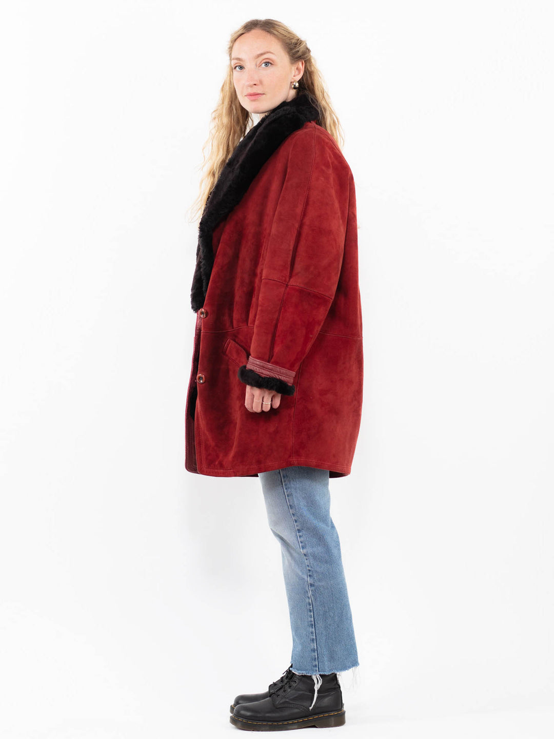 Vintage 90's Women Sheepskin Coat in RedA0280