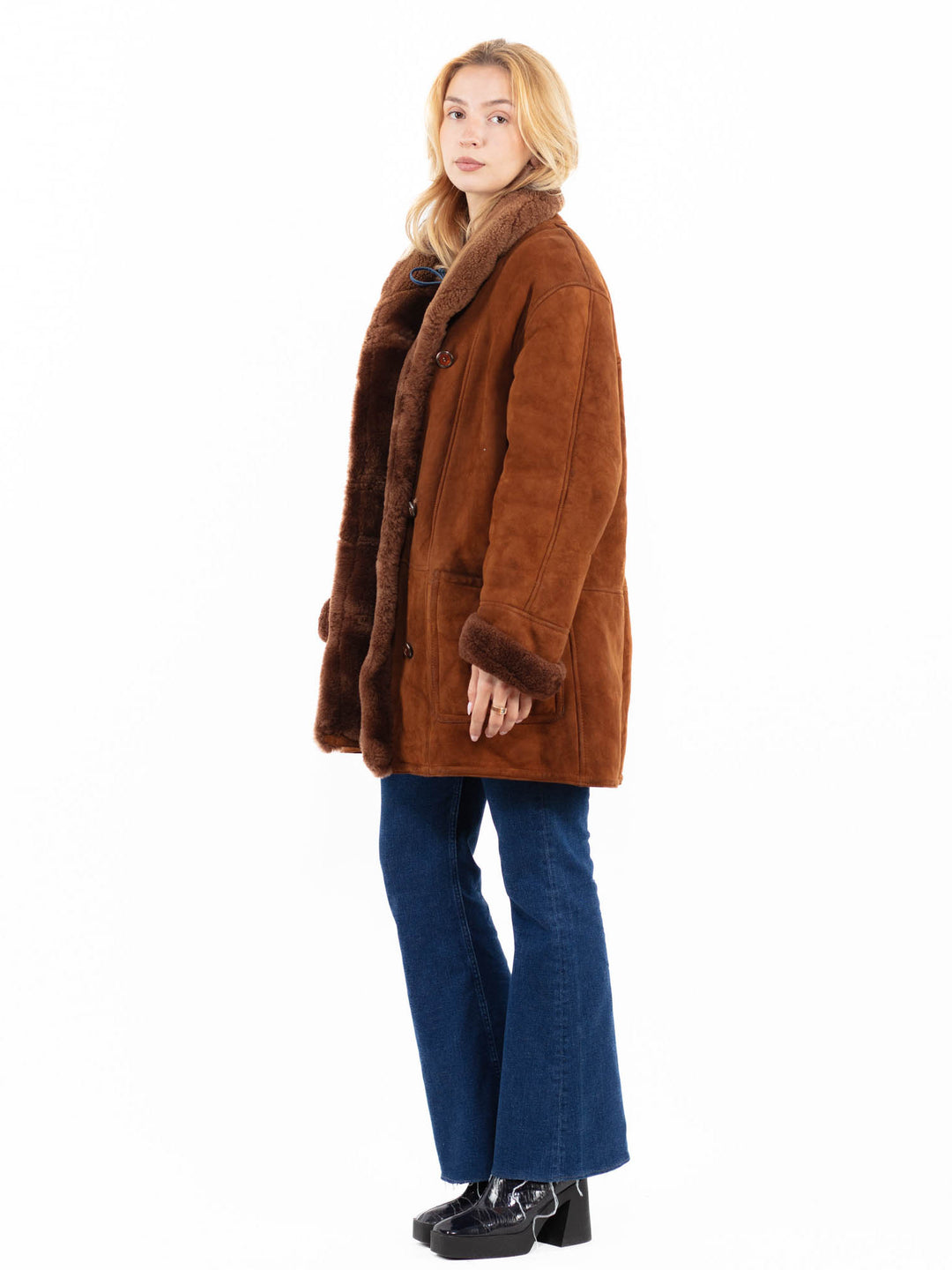 Vintage 90's Women Sheepskin Coat in BrownA0073