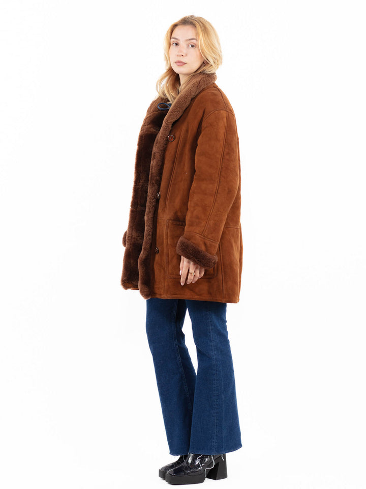 Vintage 90's Women Sheepskin Coat in BrownA0073
