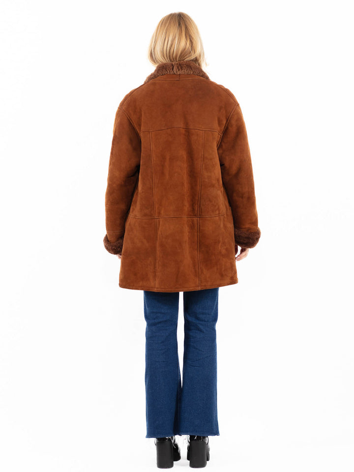 Vintage 90's Women Sheepskin Coat in BrownA0073