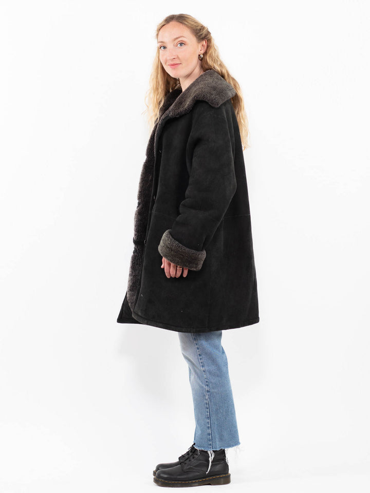 Vintage 90's Women Sheepskin in BlackA0285