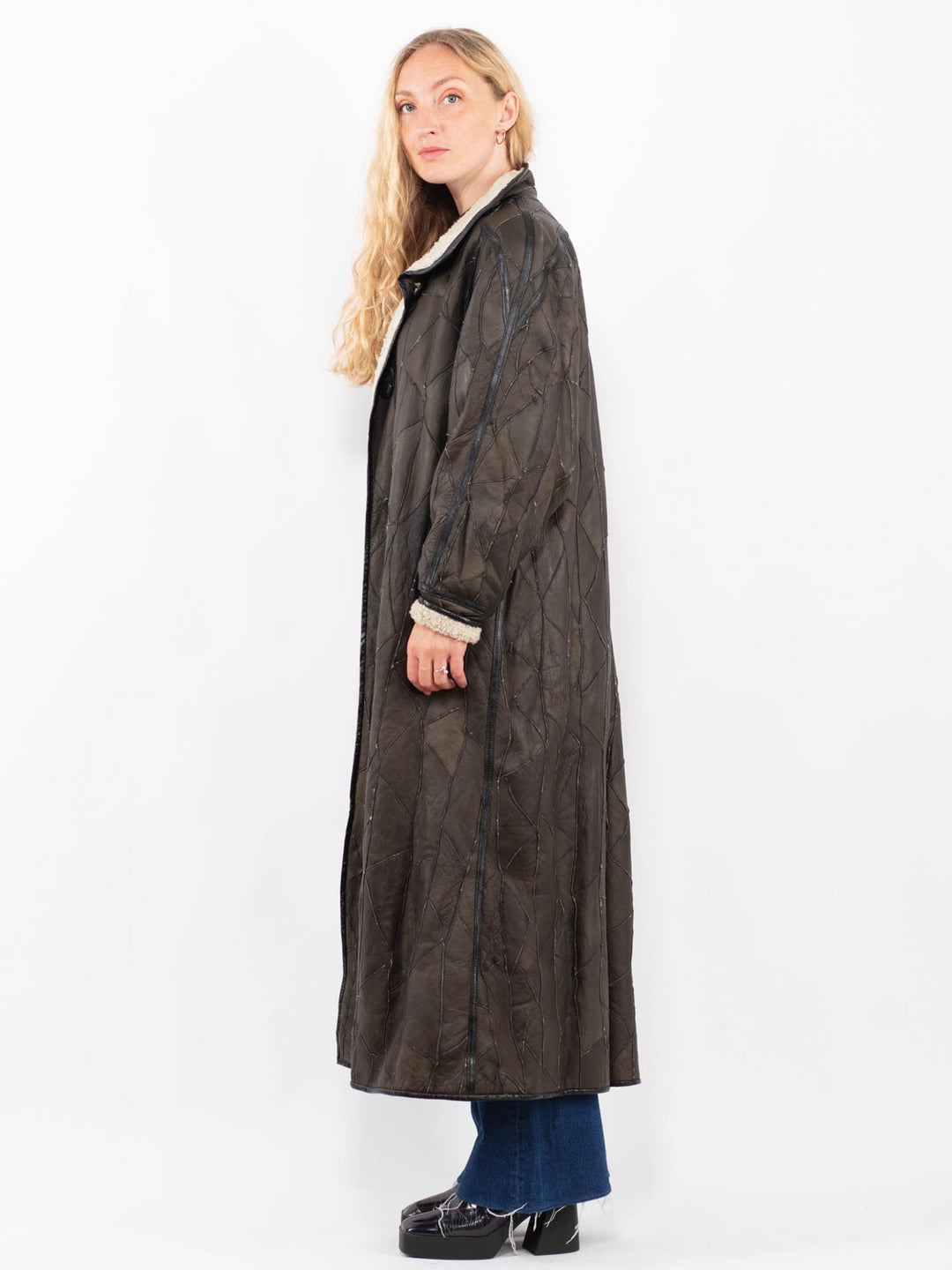Vintage 90's Women Sheepskin in BrownA0394