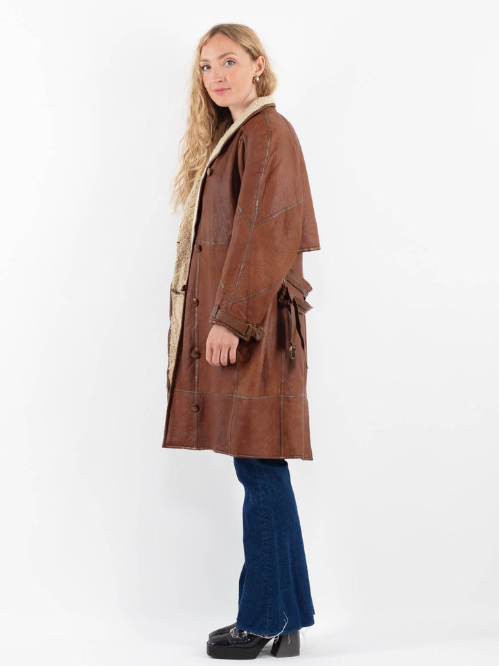 Vintage 90's Women Sheepskin Coat in BrownV9894