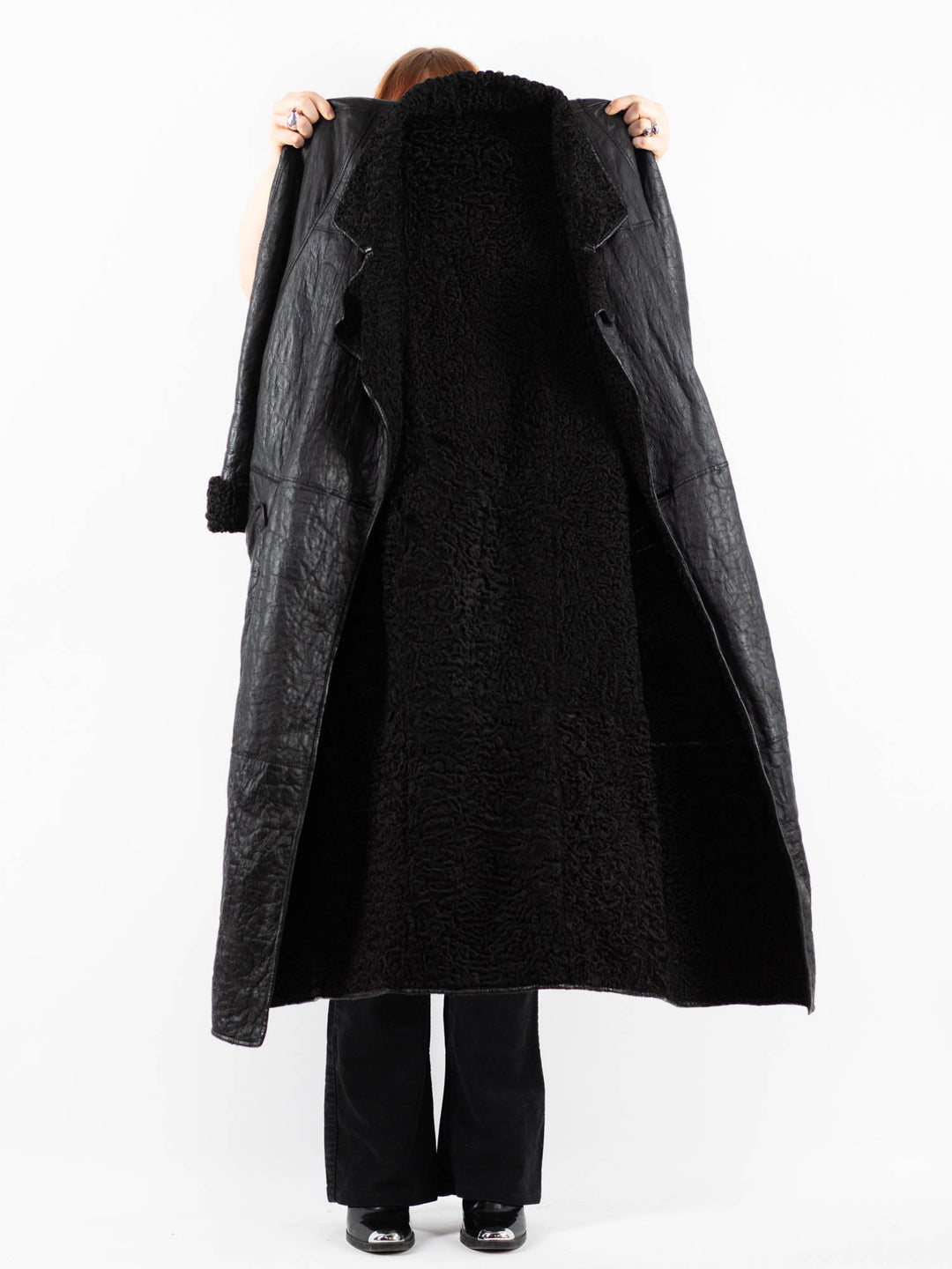 Vintage 90's Women Sheepskin Coat in BlackV9806