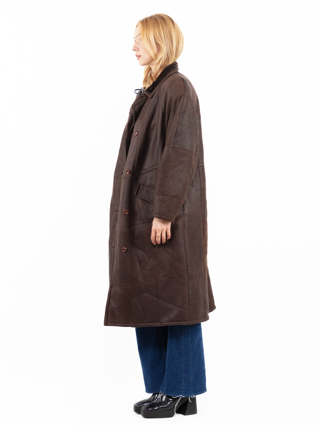 Vintage 90's Women Sheepskin Coat in BrownA0100