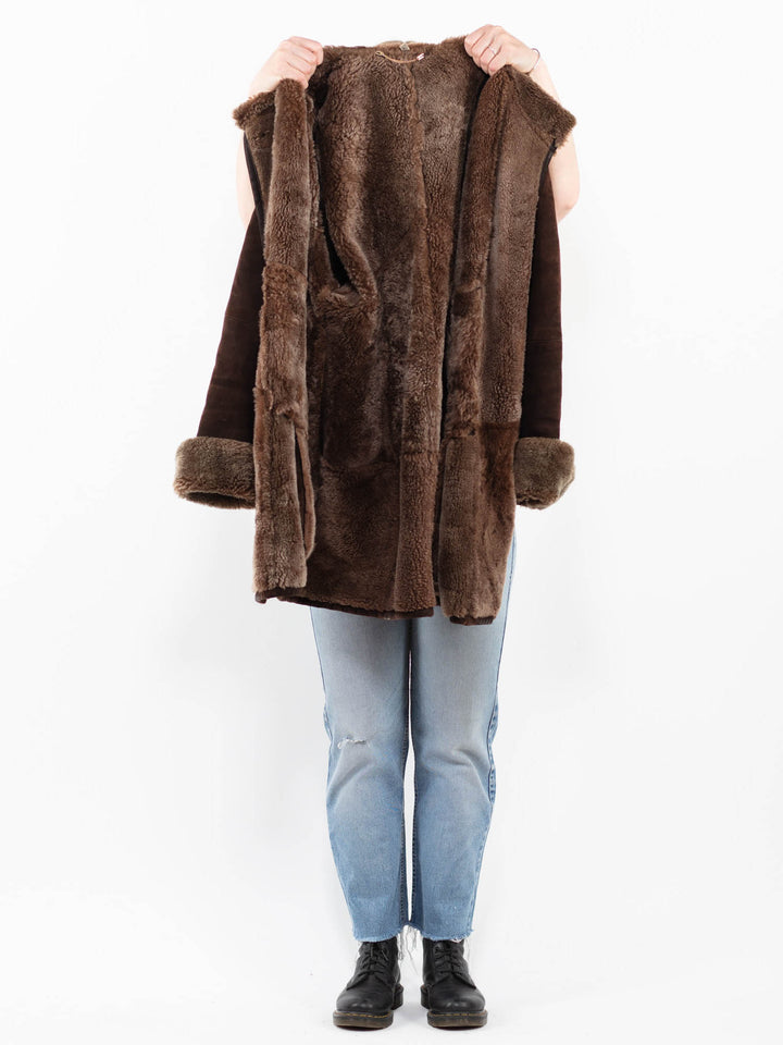 Vintage 90's Women Sheepskin Coat in BrownA0322