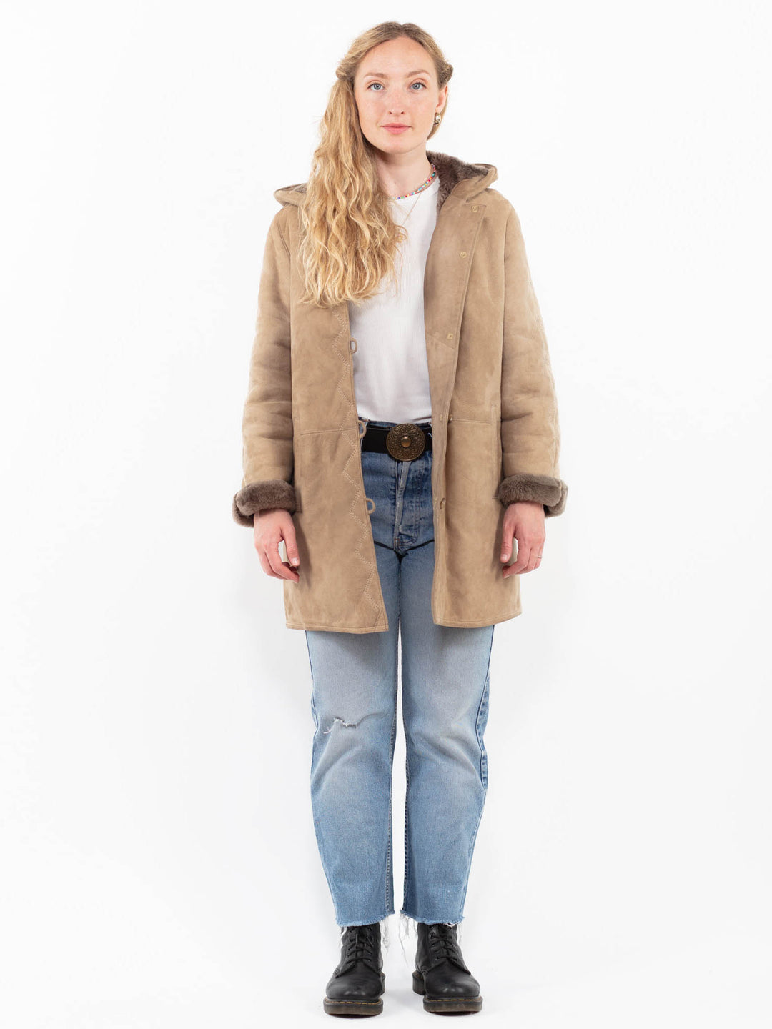 Vintage 90's Women Sheepskin Coat in BeigeA0324