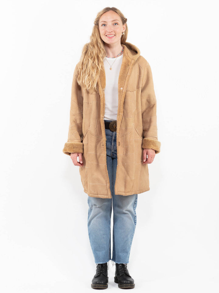 Vintage 90's Women Sheepskin Coat in BeigeA0327