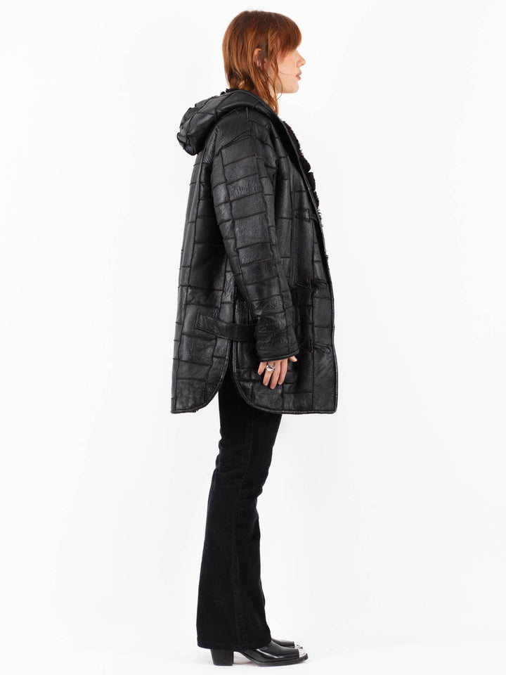 Vintage 90's Women Sheepskin Coat in BlackV9823