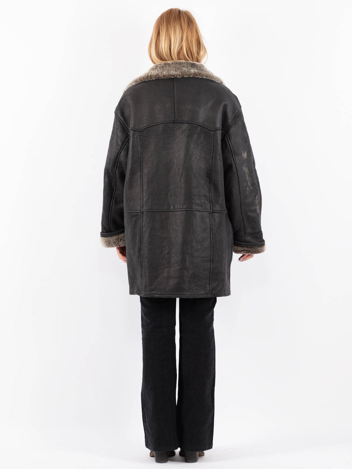 Vintage 90's Women Sheepskin Shearling Coat in BlackV9687