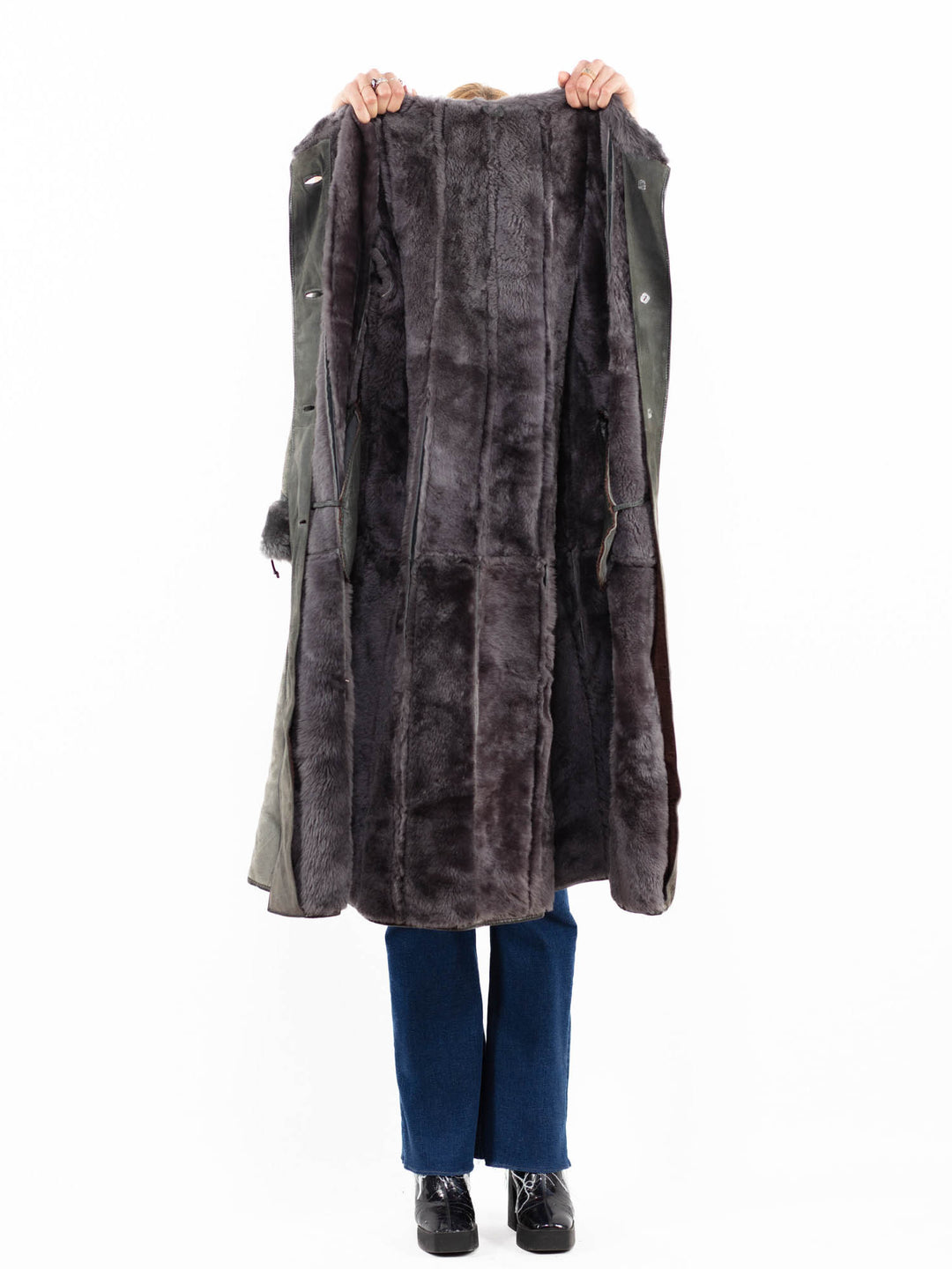 Vintage 90's Women Sheepskin Coat in GrayA0129