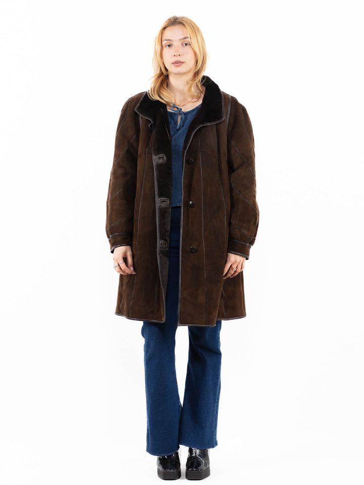 Vintage 90's Women Sheepskin Coat in BrownA0130