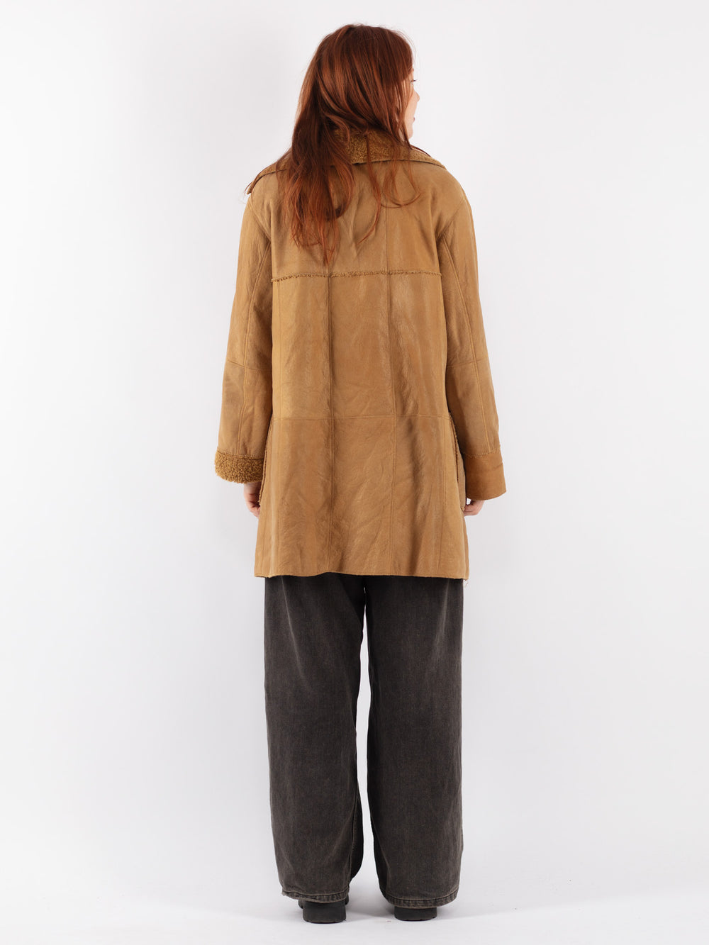 Vintage 90's Women Sheepskin Coat in Beige