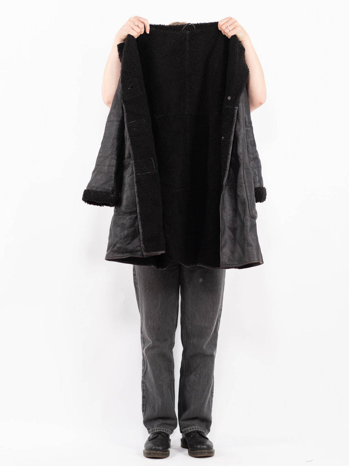 Vintage 90's Women Sheepskin Leather Coat in Black