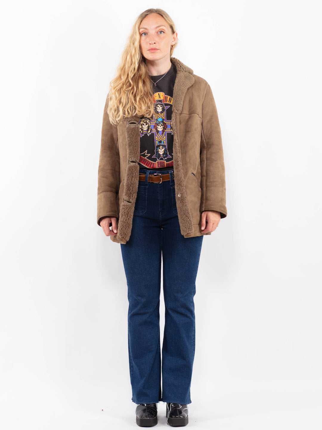 Vintage 90's Women Sheepskin Coat in BeigeA0458