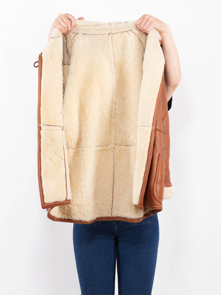 Vintage 90's Women Sheepskin Coat in BrownA0472