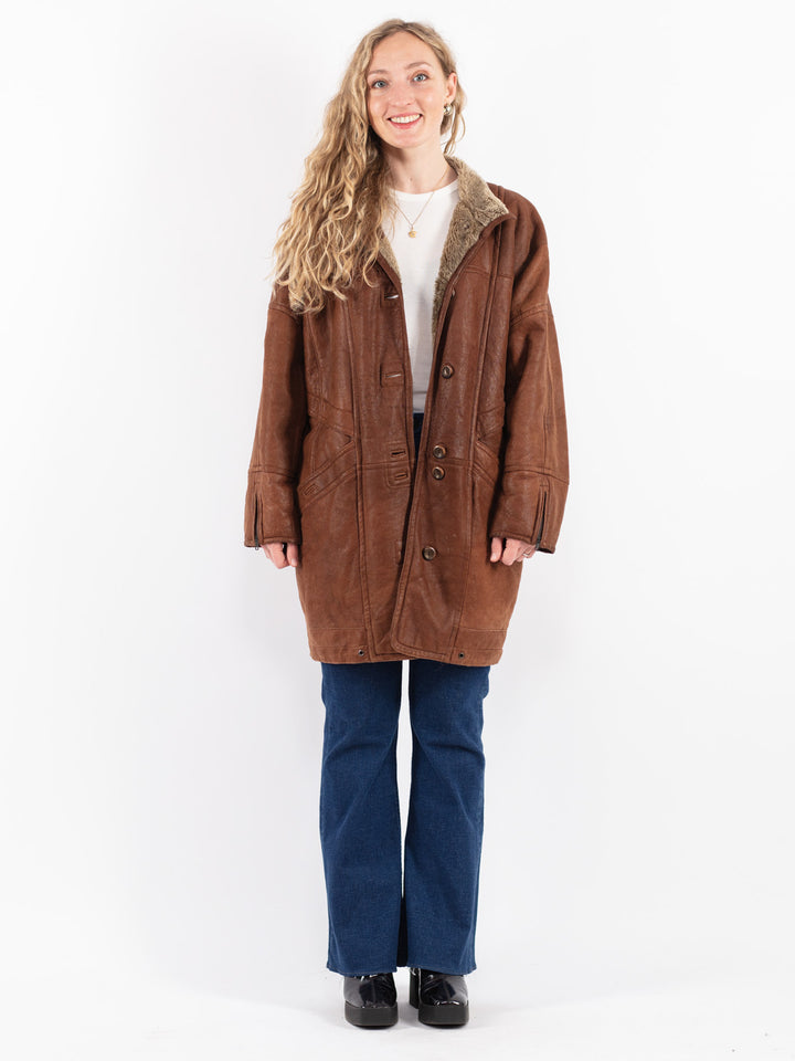 Vintage 90's Women Sheepskin Coat in Brown
