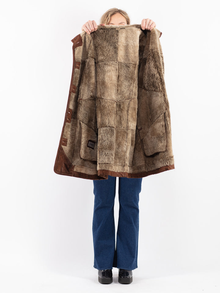Vintage 90's Women Sheepskin Coat in Brown