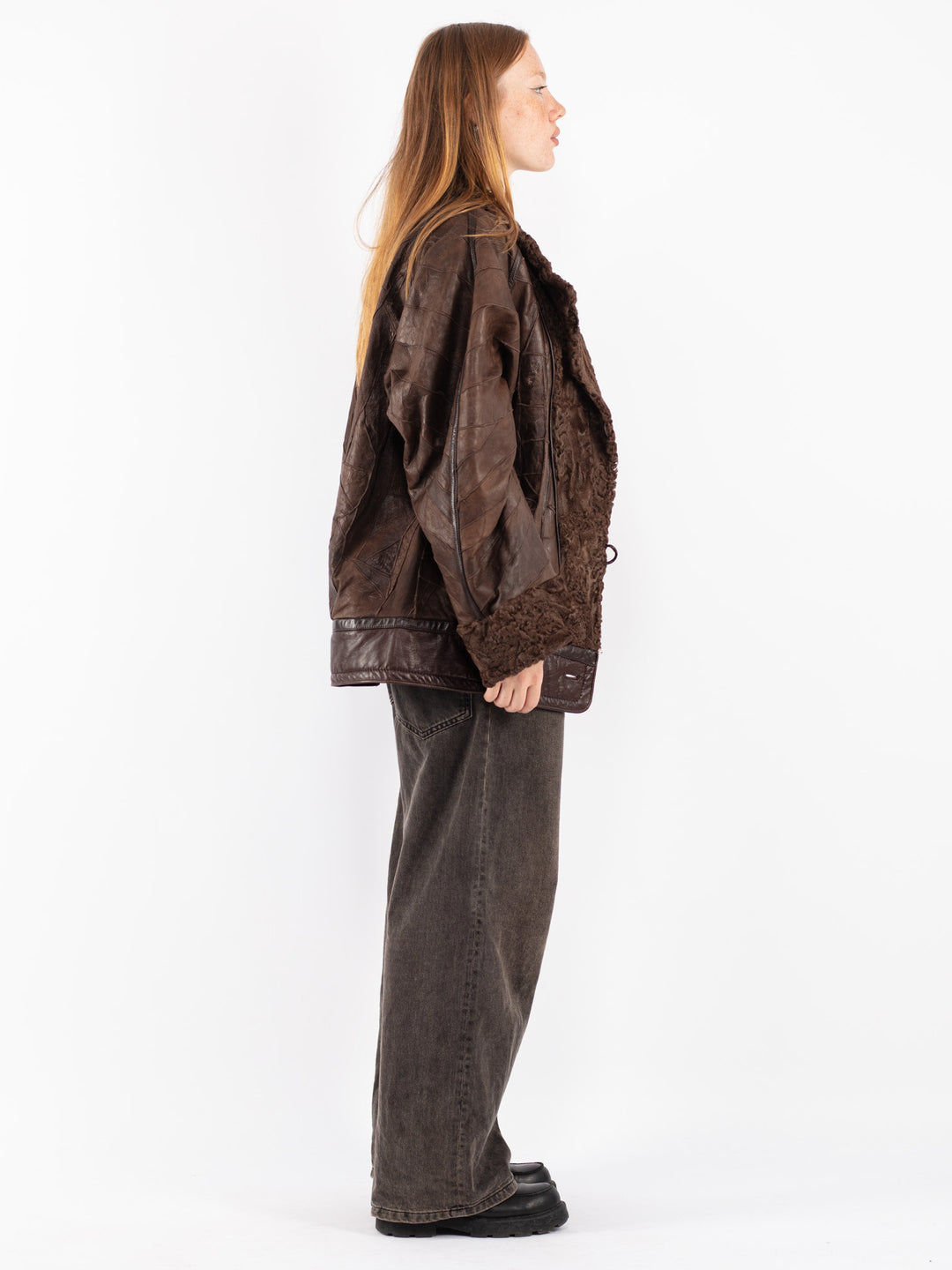 Vintage 90's Women Sheepskin Coat in Brown