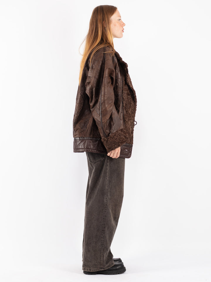 Vintage 90's Women Sheepskin Coat in Brown