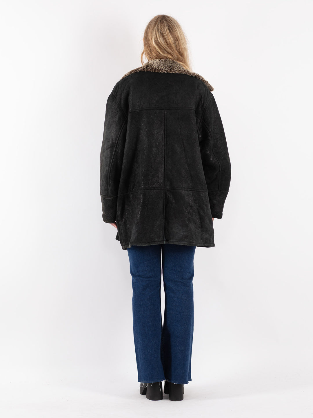 Vintage 90's Women Sheepskin Shearling Coat in Black