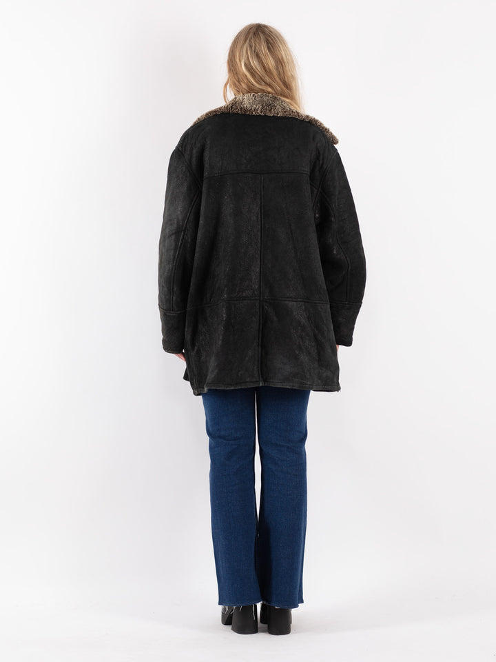 Vintage 90's Women Sheepskin Shearling Coat in Black